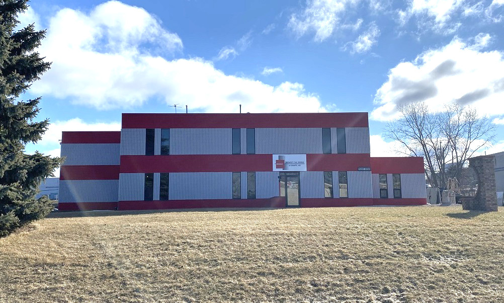 4510 - W227 N722 Westmound